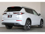 アウトランダー PHEV 2.4 P 4WD 