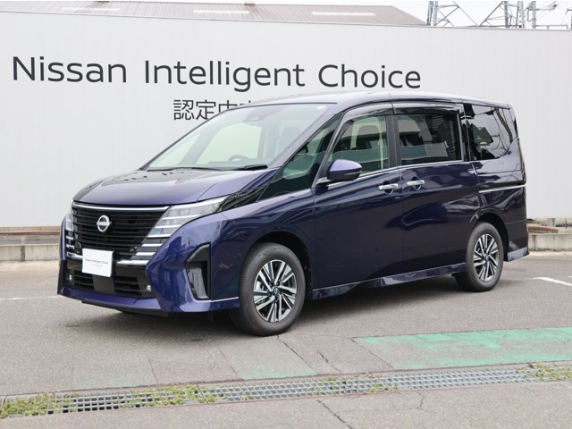 セレナ 1.4 e-4ORCE ハイウェイスターV 4WD