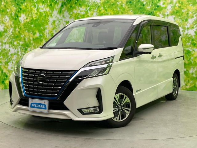 セレナ 1.2 e-POWER ハイウェイスター V 