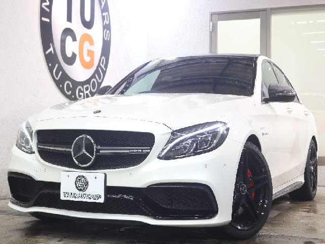 CクラスAMG C63エクスクルーシブパッケージ