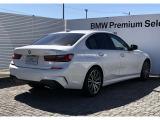 24時間、365日対応のBMWコールセンターがあなたの車をサポートします。当社販売車両は全車両サービス付帯!