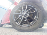 【アルミホイール】外観にマッチしたアルミホイールを装着しております。各種アルミホイールや、スタッドレスタイヤも取扱いしております。是非ご相談ください♪