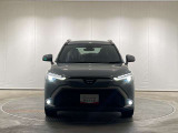 明るいLEDライトで、暗い夜道の運転も快適に。