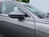 正規ディーラーAudi沼津の認定中古車をご覧頂き誠に有難うございます。豊富な在庫の中からお客様に合った1台を厳選し弊社スタッフがご案内いたします。