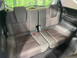 3列目シートはもちろん状態良好☆大人でもゆったりと座って頂けますので、大人数でのお出かけもラクラクです♪ご家族で、気の知れた仲間で、ドライブに行くのが楽しみですね♪