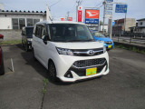 タンク 1.0 カスタム G 4WD 