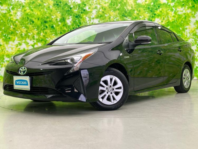 プリウス1.8 S E-Four 4WD