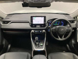 RAV4 2.5 ハイブリッド G E-Four 4WD 