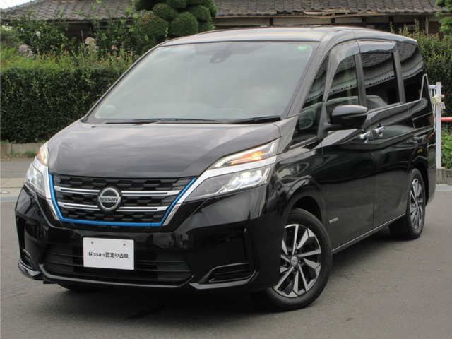 セレナ2.0 X チェアキャブ リフタータイプ