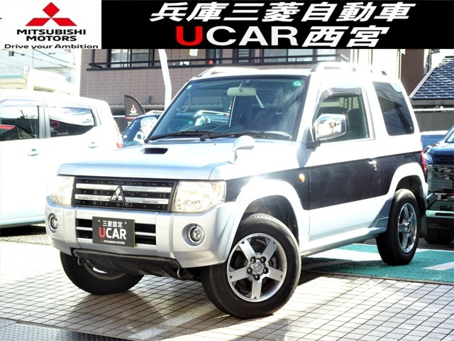 パジェロミニエクシード 4WD