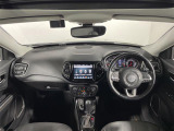 コンパス リミテッド 4WD 本革シート