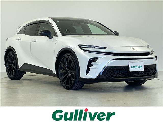 クラウンスポーツ 2.5 Z E-Four 4WD 本革シート