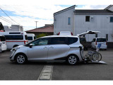 シエンタ 1.5 X ウェルキャブ 車いす仕様車 タイプI 助手席側セカンドシート付 