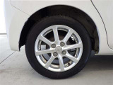 トヨタ認定中古車保証付!(1年間、距離無制限 HV車はHV保証付) 別途延長保証もご用意しております♪ ぜひ現車を確認にご来店ください