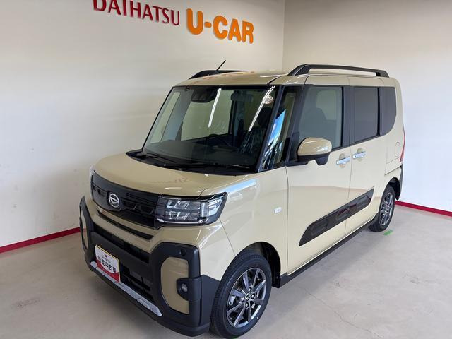 タント ファンクロス 4WD 