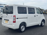 タウンエースバン 1.5 GL 4WD 0.7t GL 4WD 4速AT 登録済未使用車 LE