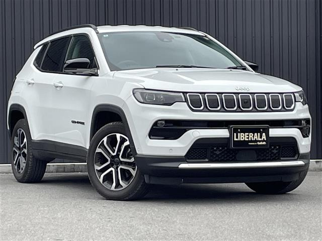 コンパス リミテッド 4WD 本革シート