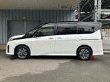 セレナ 1.4 e-POWER ハイウェイスター V 