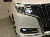 ★LEDヘッドライト★LEDは明るく遠くまで照らす光量で夜間走行の視認性を高めます。長寿命で省電力!見た目もスタイリッシュです。