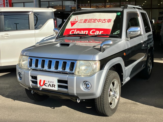 パジェロミニエクシード 4WD