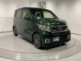 ご納車までの期間ですが、県内のお客様は2〜3週間、県外のお客様は2、3週間ほどでご納車が可能となります。但し、お支払いや書類の状況によっては多少の前後もありますので、その際には何卒ご了承下さい。