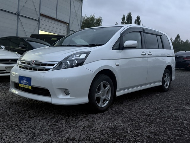 アイシス1.8 プラタナ 4WD自社分割/10年保証