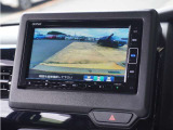 ◆バックカメラ◆リバースにするだけで映ります、後方の安全確認や、狭い駐車場での車庫入れ、雨の日や夜間など視界の悪い時に便利です!安全にバックする為には欠かせない装備です。