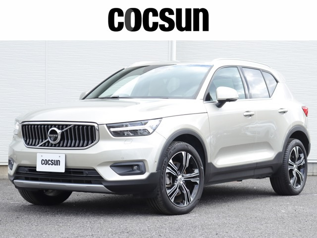 XC40T4 AWD インスクリプション 4WDharman/kardonプレミアムオーディオ オレ