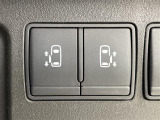 気になる車はすぐにお問い合わせください!画面右側の0066から始まる無料ダイヤルからお問い合わせ下さい!専門スタッフがお車のご質問にお答えいたします!