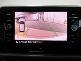 バックカメラがあり安心して駐車が可能です。