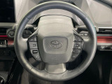 【純正革巻きステアリング】上質な革を使用することで、手にしっかり馴染みとても運転しやすいハンドルです♪
