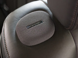 BOSEサウンドスピーカー付!専用に音場設計された臨場感あふれるサウンドシステムです!