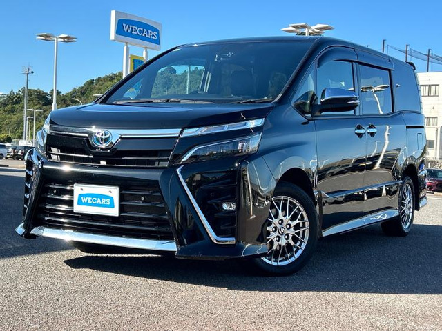 ヴォクシー1.8 ハイブリッド ZS 煌III