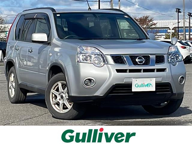 エクストレイル2.0 20S 4WD本革シート