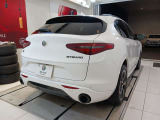 ステルヴィオ 2.0 ターボ Q4 ヴェローチェ 4WD 