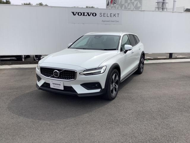 V60クロスカントリープラス B5 AWD 4WD