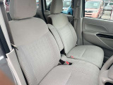 お客様のご予算帯に合わせたお車を常時100台以上取り揃えています!当社のスタッフがお客様のお車選びをしっかりサポートしご提案させていただきます!
