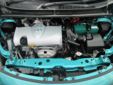 エンジンルームも綺麗に仕上がっております。 営業時間は10時〜18時まで、毎週水曜日が定休日となっております。お問い合わせをスタッフ一同、お待ちしております♪