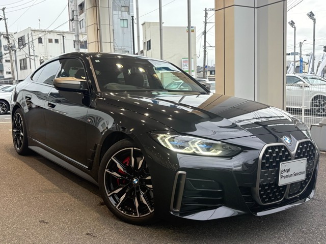 4シリーズグランクーペM440i xドライブ 4WD