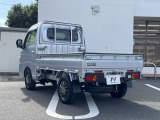 安心の最長10年・走行無制限保証(有償)をご用意。保証内容も充実はもちろん、無料点検&オイル交換や、年中無休の全国・24時間ロードサービスも付帯されておりますのでご安心下さい。