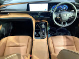 クラウンスポーツ 2.5 Z E-Four 4WD 