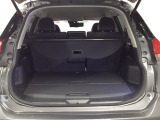 トランクの広さは、どうです、たくさんの荷物が積めますよ。