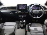 T-Roc R ブラック スタイル 4WD 