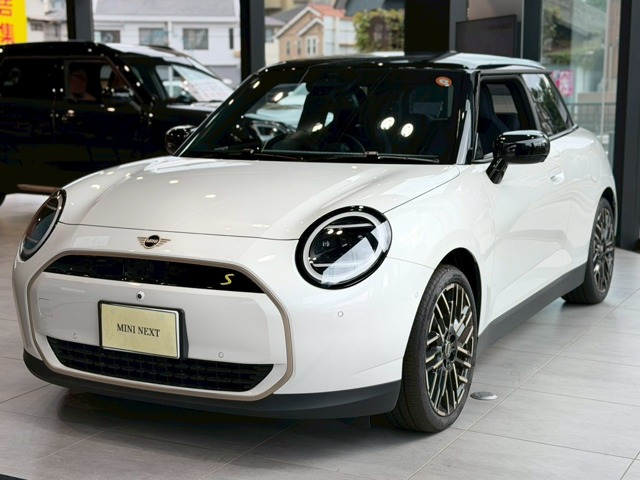 ミニ クーパー SE