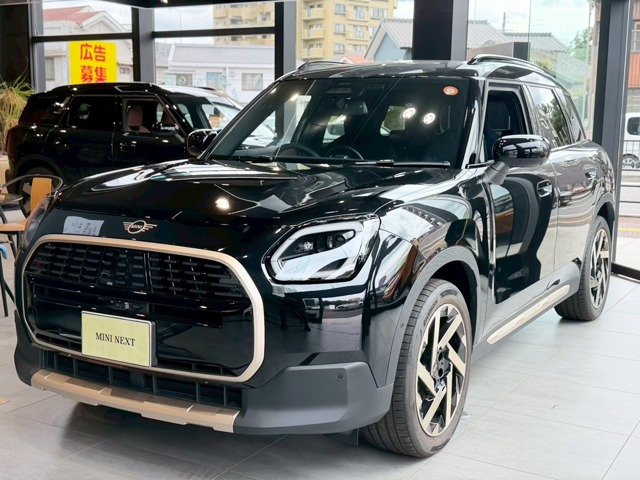 ミニカントリーマンD DCT ディーゼル