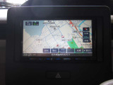 社外のカーナビが付いています。