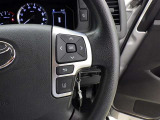 ステアリングスイッチ装備!運転しながら手元でオーディオの操作などができます。