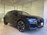 バンパーセンサーとバックカメラを装備しており、駐車をサポートします!