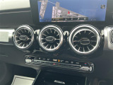 ぜひ厳選したドイツプレミアムブランドのお車を、見て・触って・比べてください!