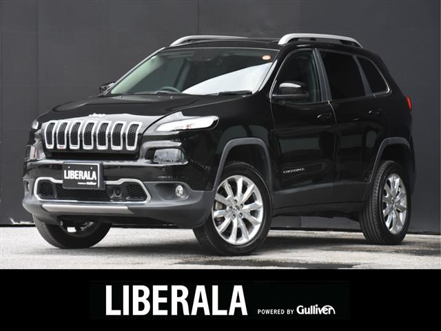 チェロキーリミテッド 4WD本革シート